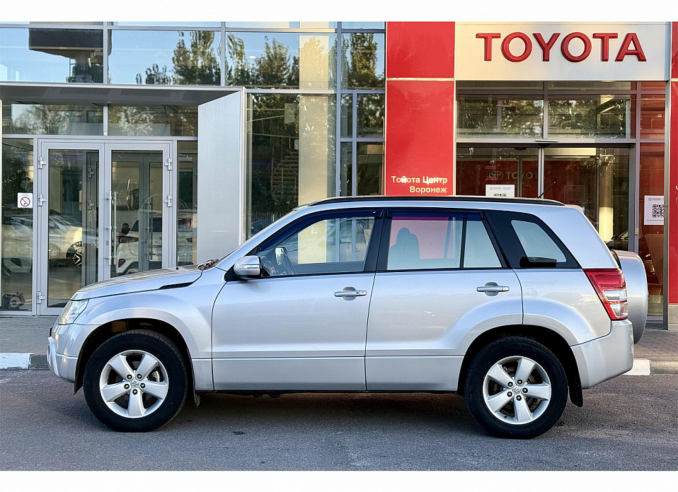 Suzuki Grand Vitara, III Рестайлинг 2.4 AT (169 л.с.) 4WD