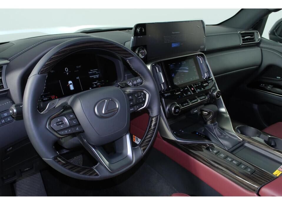 Lexus LX, IV 600 3.5 AT (415 л.с.) 4WD