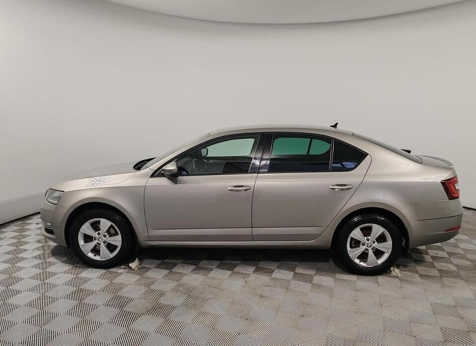 Skoda Octavia, III (A7) Рестайлинг 1.8 AMT (180 л.с.)