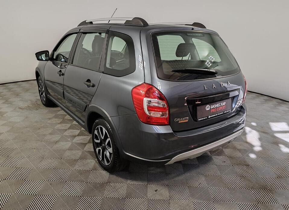 LADA (ВАЗ) Granta, I Рестайлинг 1.6 MT (90 л.с.)