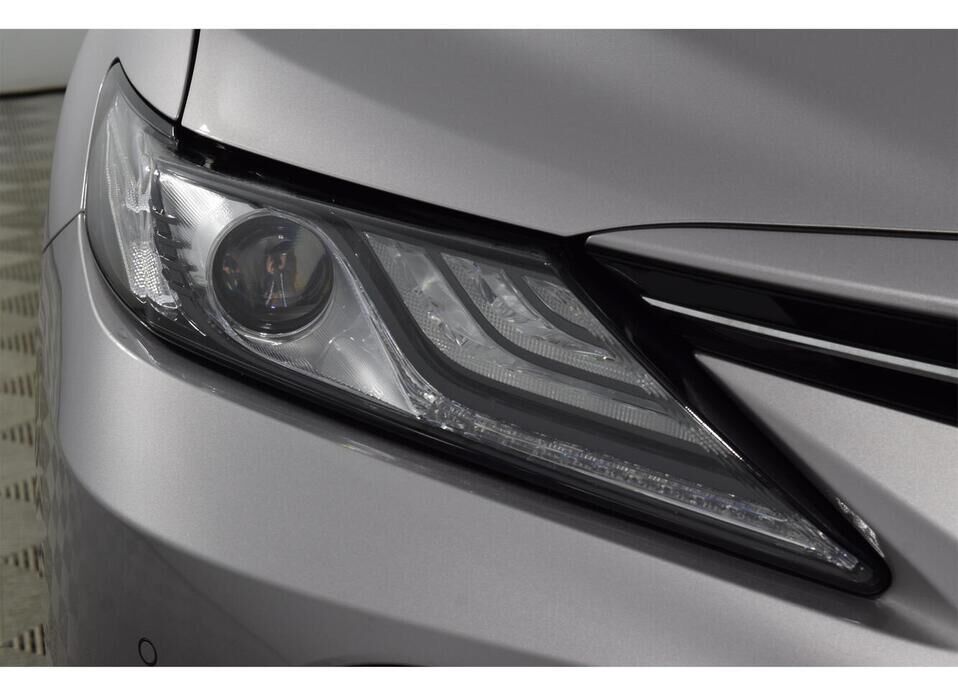 Toyota Camry, VIII (XV70) Рестайлинг 2.5 AT (209 л.с.)