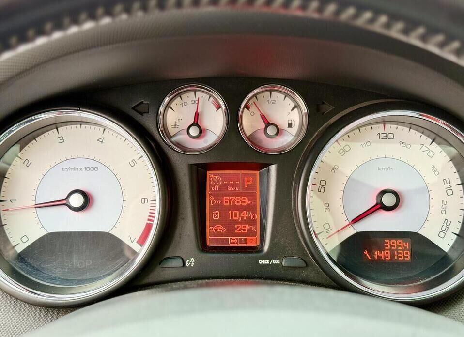 Peugeot 308, I Рестайлинг 1.6 AT (120 л.с.)