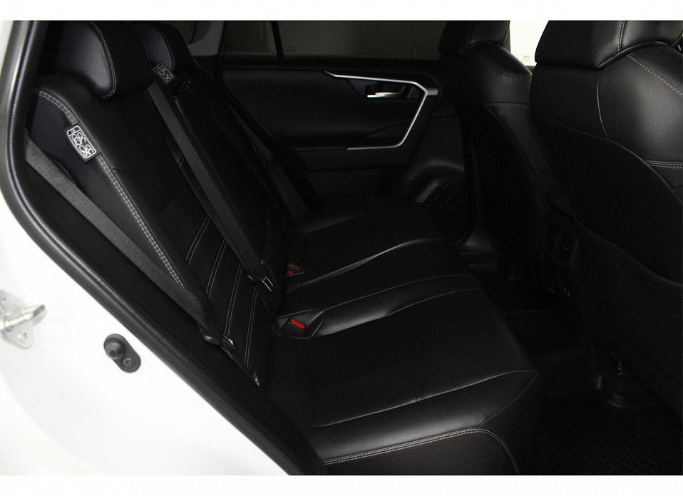 Toyota RAV4, V (XA50) 2.5 AT (199 л.с.) 4WD