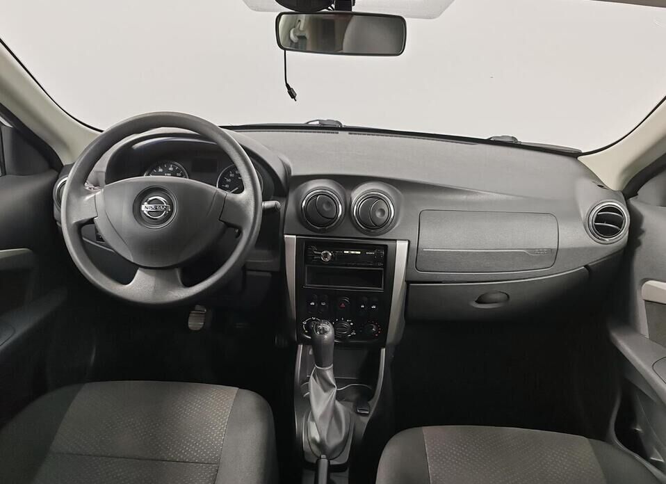 Nissan Almera 1.6 MT (102 л.с.)