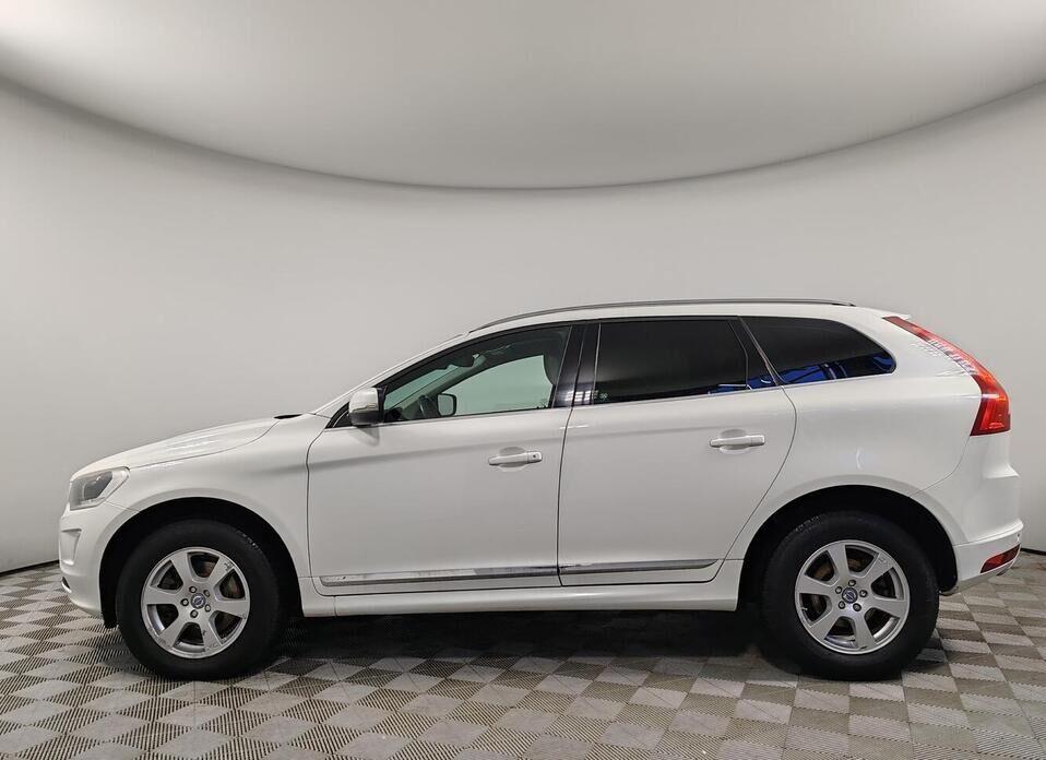 Volvo XC60, I Рестайлинг 2.4d AT (215 л.с.) 4WD