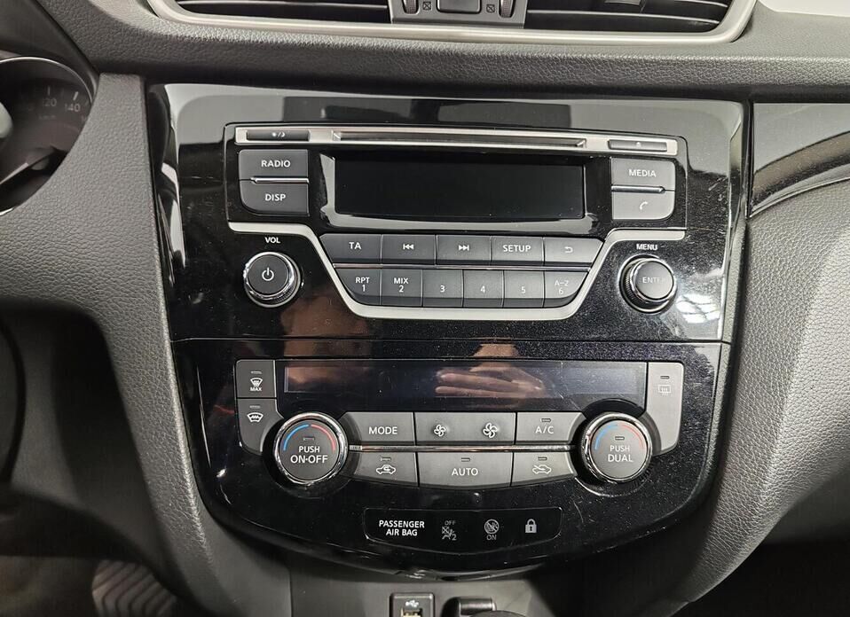 Nissan Qashqai, II 2.0 CVT (144 л.с.) 4WD