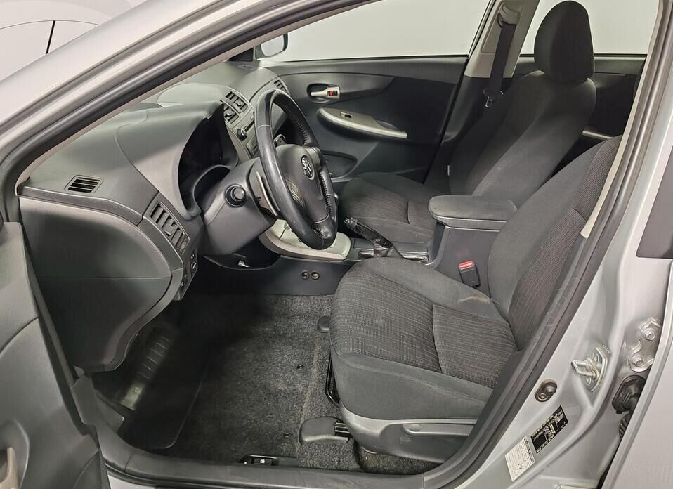 Toyota Corolla AMT 1.6 AMT (124 л.с.)