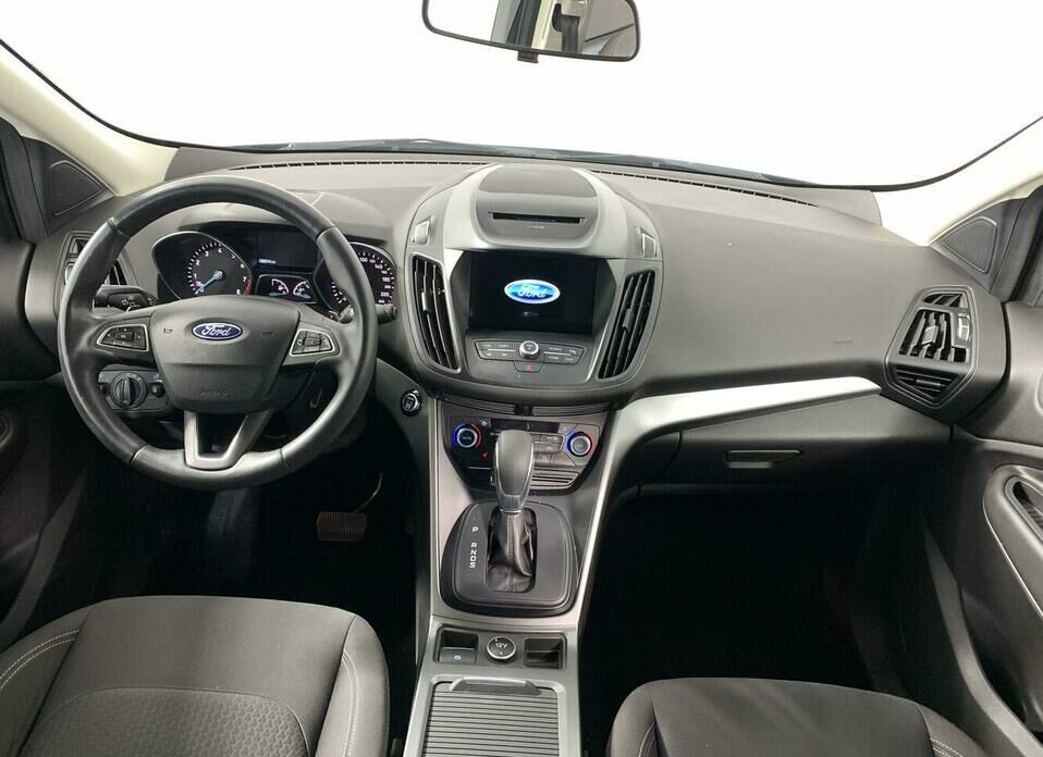 Ford Kuga 1.5 AT (150 л.с.) 4WD