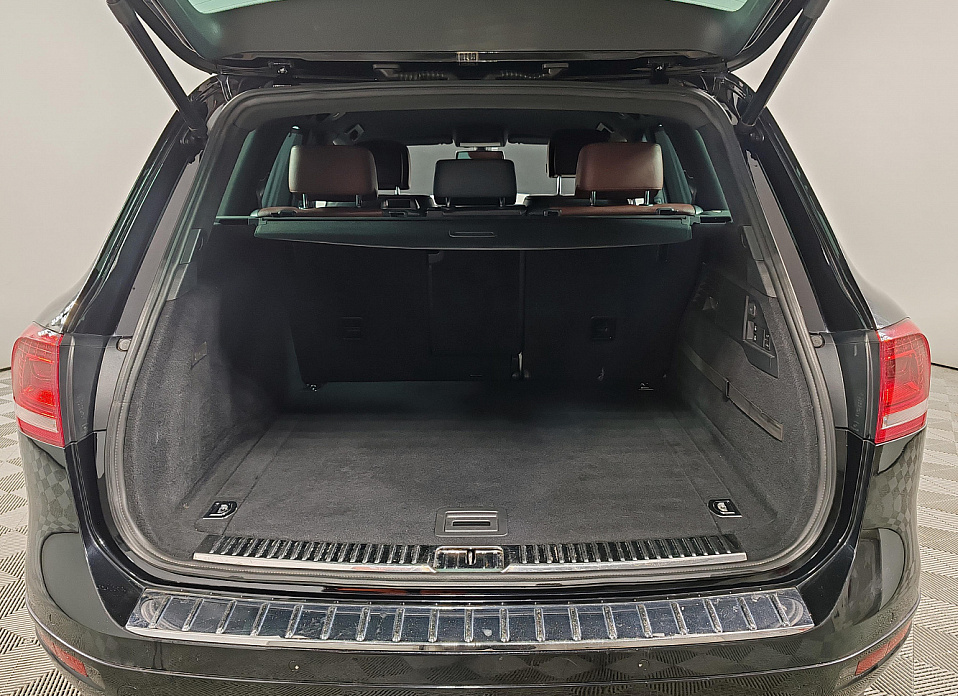 Volkswagen Touareg, II 3.0d AT (245 л.с.) 4WD