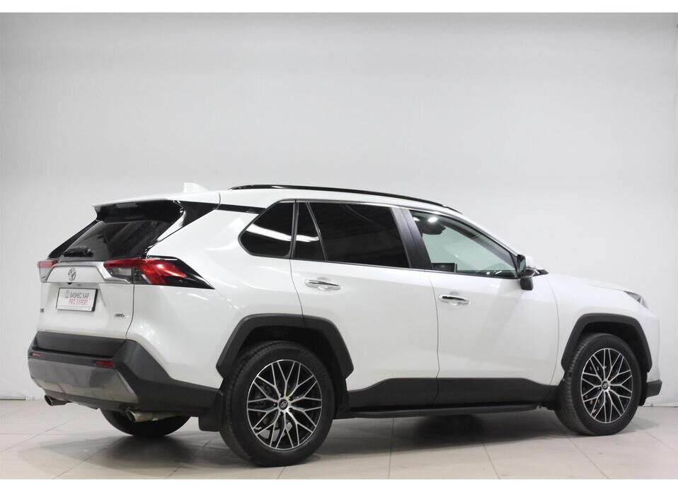Toyota RAV4 2.5 AT (199 л.с.) 4WD