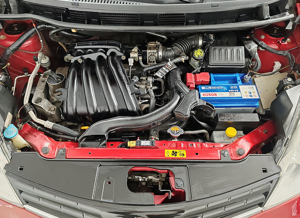 Nissan Note, I Рестайлинг 1.6 AT (110 л.с.)