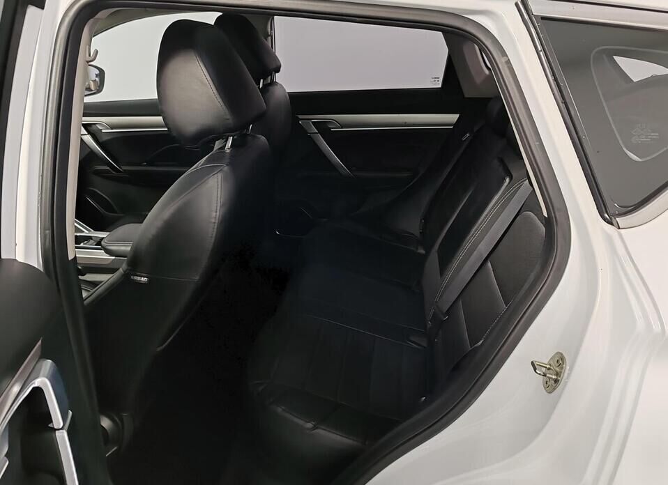 Geely Coolray, I 1.5 AMT (150 л.с.)