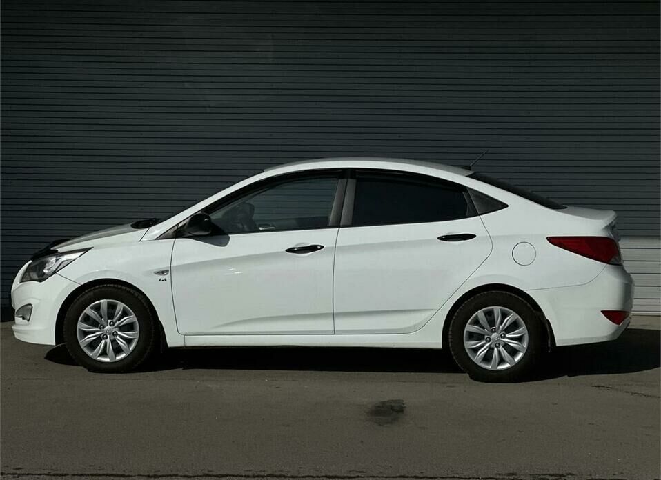 Hyundai Solaris 1.6 AT (123 л.с.)