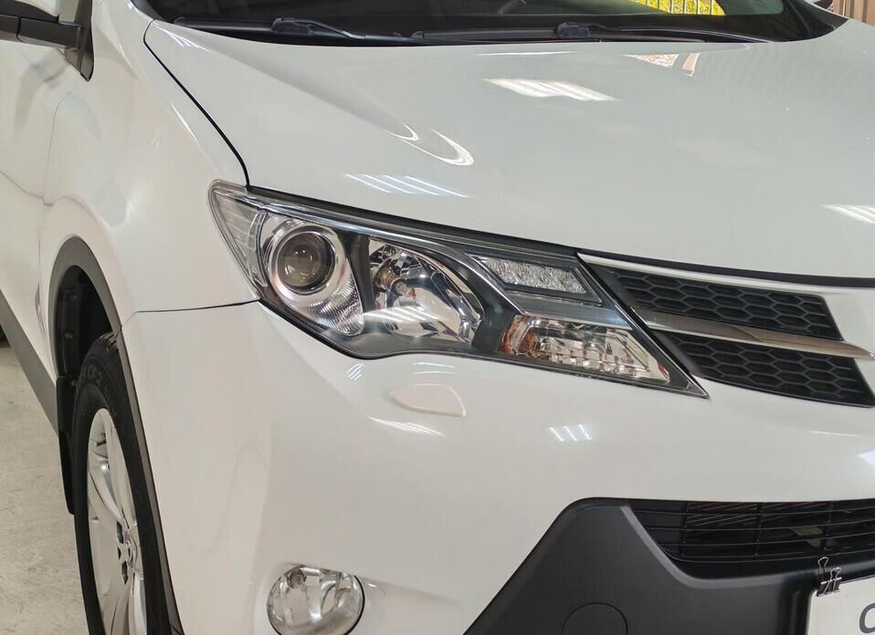 Toyota RAV4, IV (XA40) 2.0 CVT (146 л.с.) 4WD