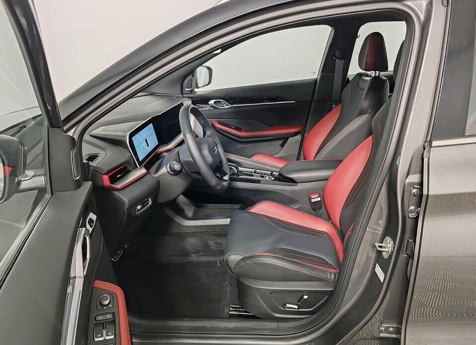 Geely Coolray, I Рестайлинг 1.5 AMT (147 л.с.)