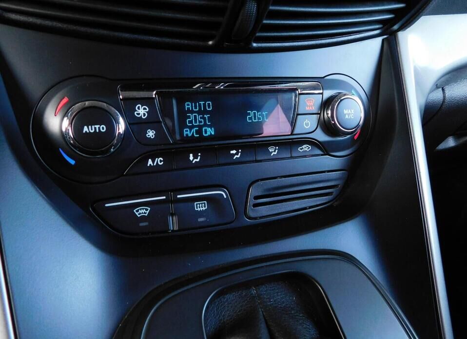 Ford Kuga 2.5 AT (150 л.с.)