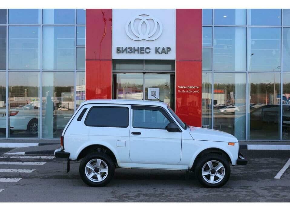 LADA (ВАЗ) Niva Legend 1.7 MT (83 л.с.) 4WD