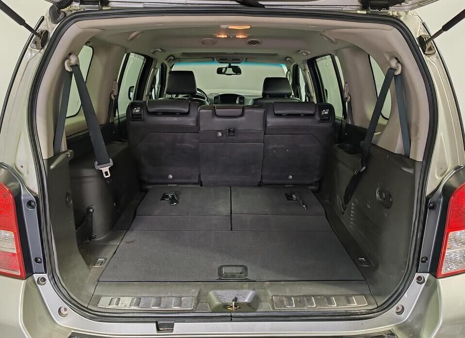 Nissan Pathfinder, III Рестайлинг 3.0d AT (231 л.с.) 4WD