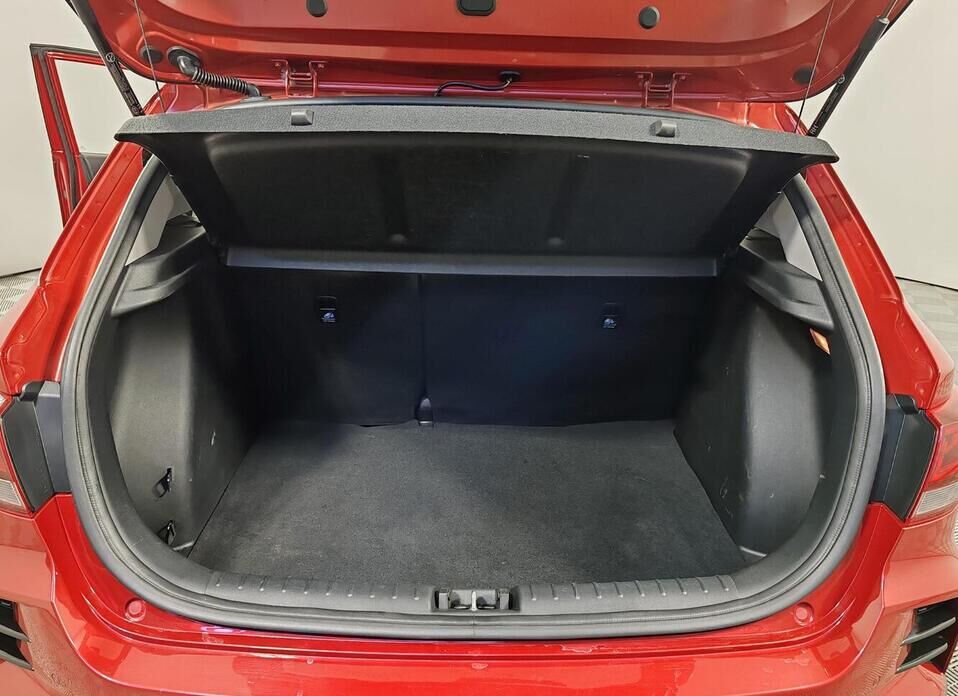 Kia Rio, IV Рестайлинг X 1.6 AT (123 л.с.)