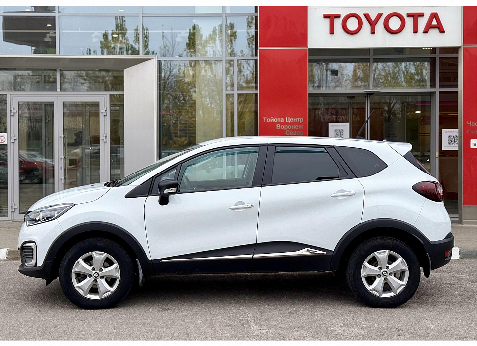 Renault Kaptur, I Рестайлинг 1.6 MT (114 л.с.)