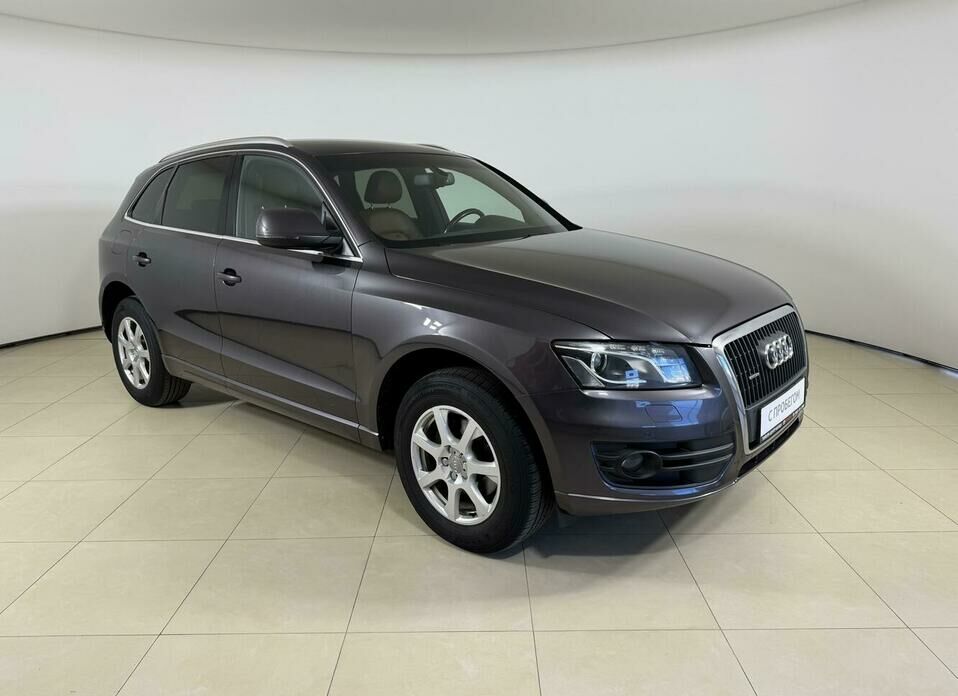 Audi Q5 8tiptronic 2.0 AT (211 л.с.) 4WD