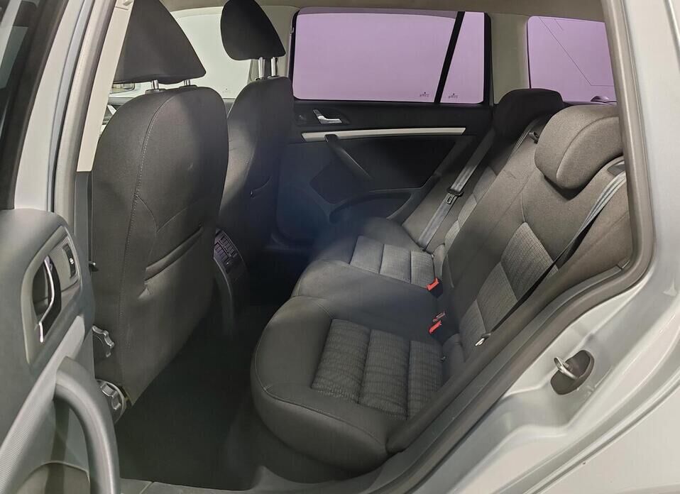 Skoda Octavia DSG7 1.8 AMT (152 л.с.)