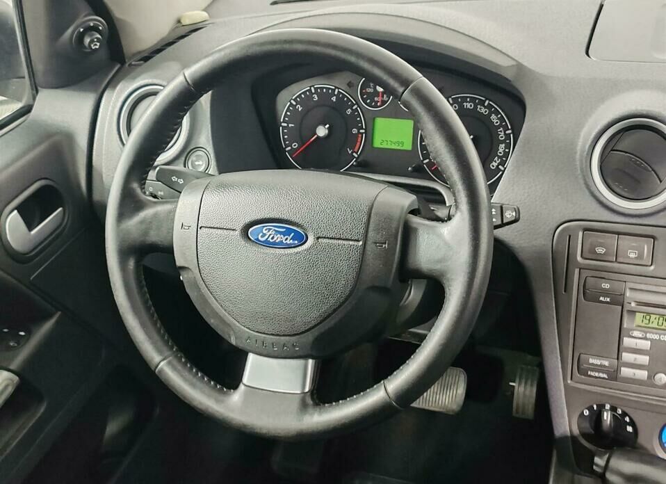 Ford Fusion 1.6 AT (101 л.с.)