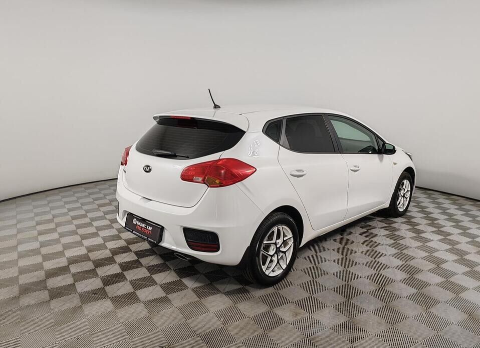 Kia Ceed 1.6 AT (130 л.с.)