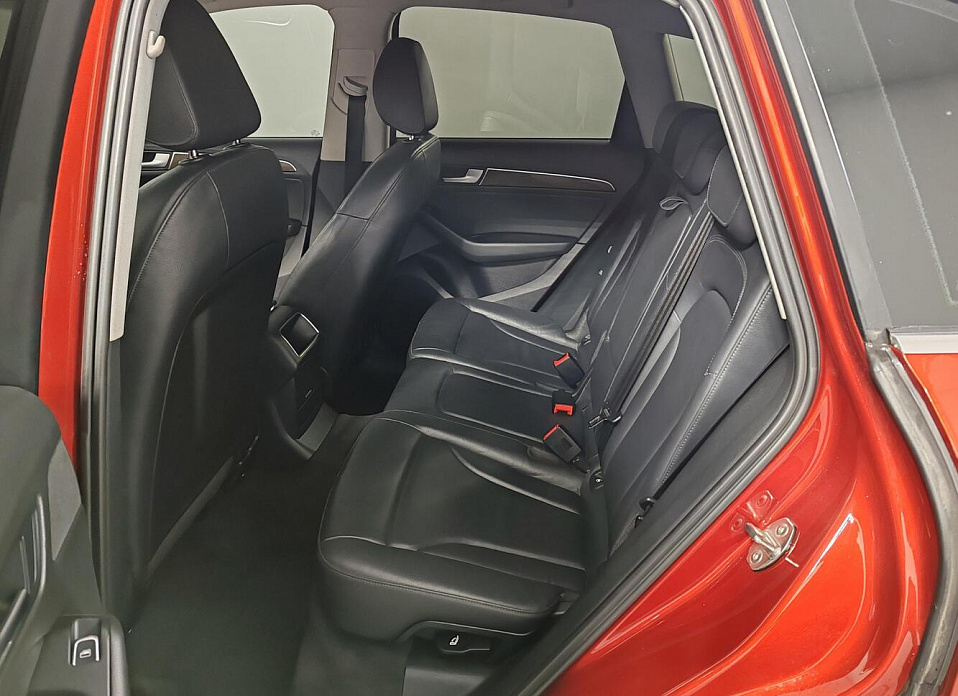 Audi Q5, I (8R) Рестайлинг 2.0 AT (225 л.с.) 4WD
