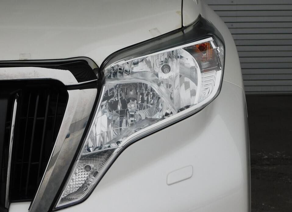 Toyota Land Cruiser Prado, 150 Series Рестайлинг 1 2.7 AT (163 л.с.) 4WD