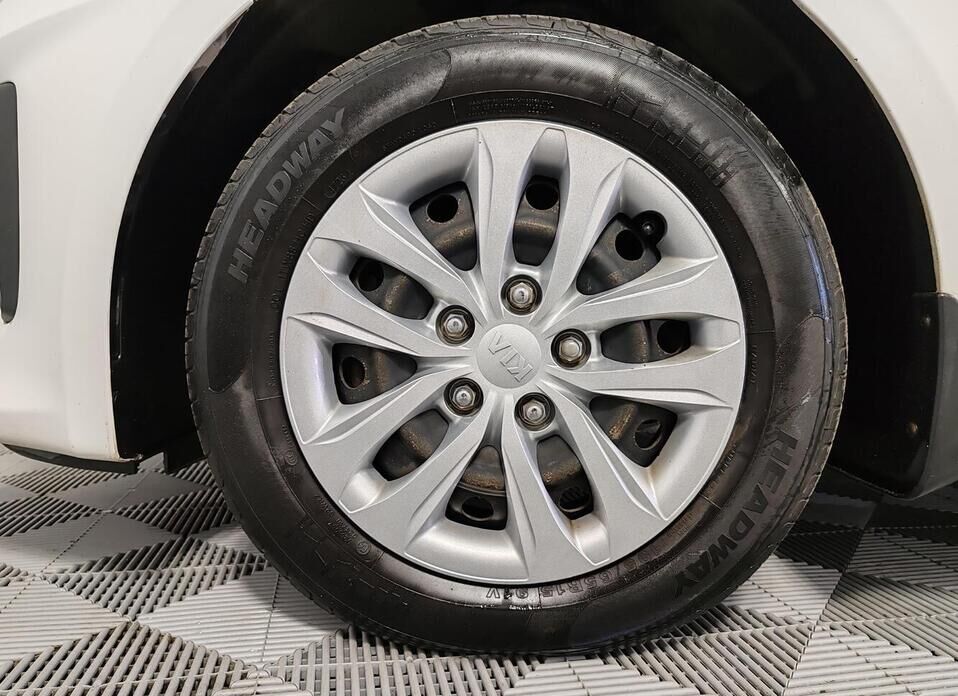 Kia Ceed 1.6 AT (128 л.с.)