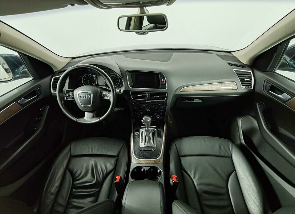 Audi Q5 2.0 AMT (211 л.с.) 4WD