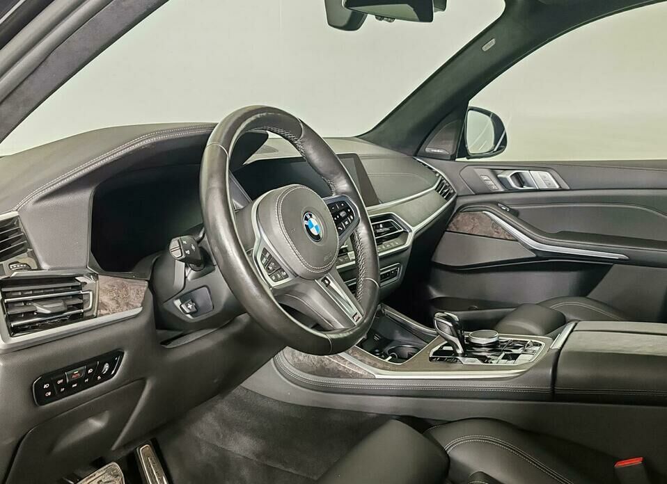 BMW X7 40i 3.0 AT (340 л.с.) 4WD