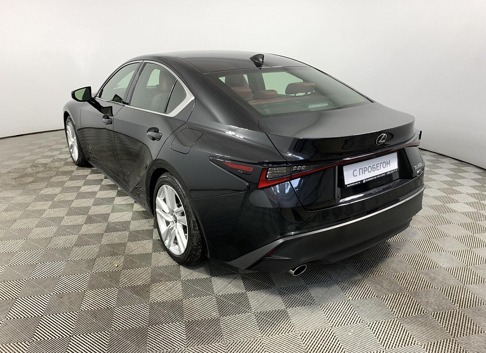 Lexus IS, III Рестайлинг 2 300 3.5 AT (264 л.с.) 4WD