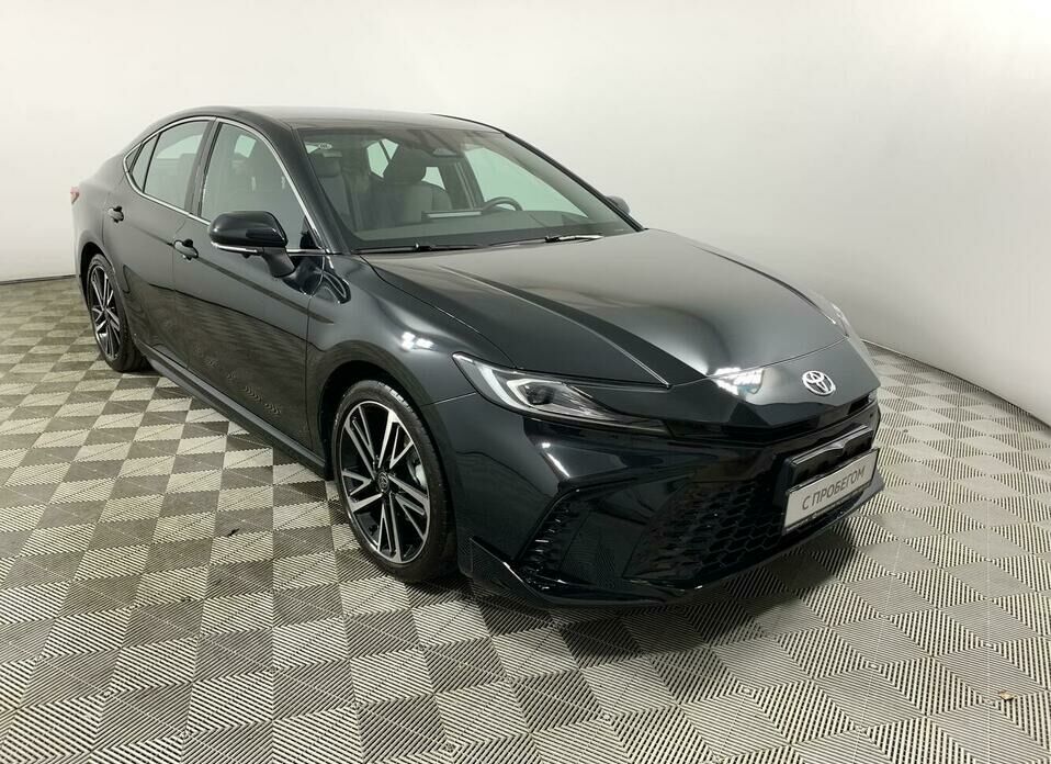 Toyota Camry 2.0 CVT (173 л.с.)