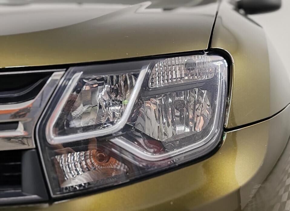 Renault Duster 2.0 AT (143 л.с.) 4WD