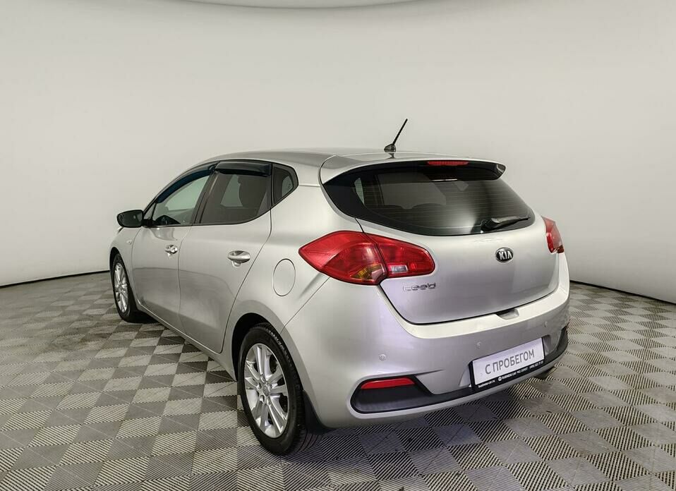 Kia Ceed 1.6 AT (129 л.с.)