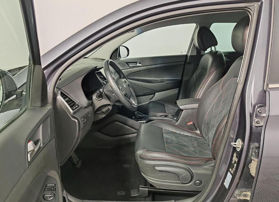 Hyundai Tucson, III 2.0 AT (150 л.с.) 4WD