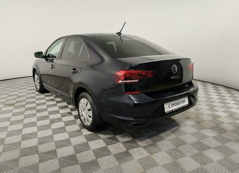 Volkswagen Polo 1.6 AT (110 л.с.)