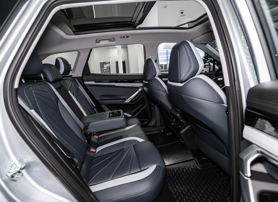 Geely Atlas, II 2.0 AT (200 л.с.) 4WD