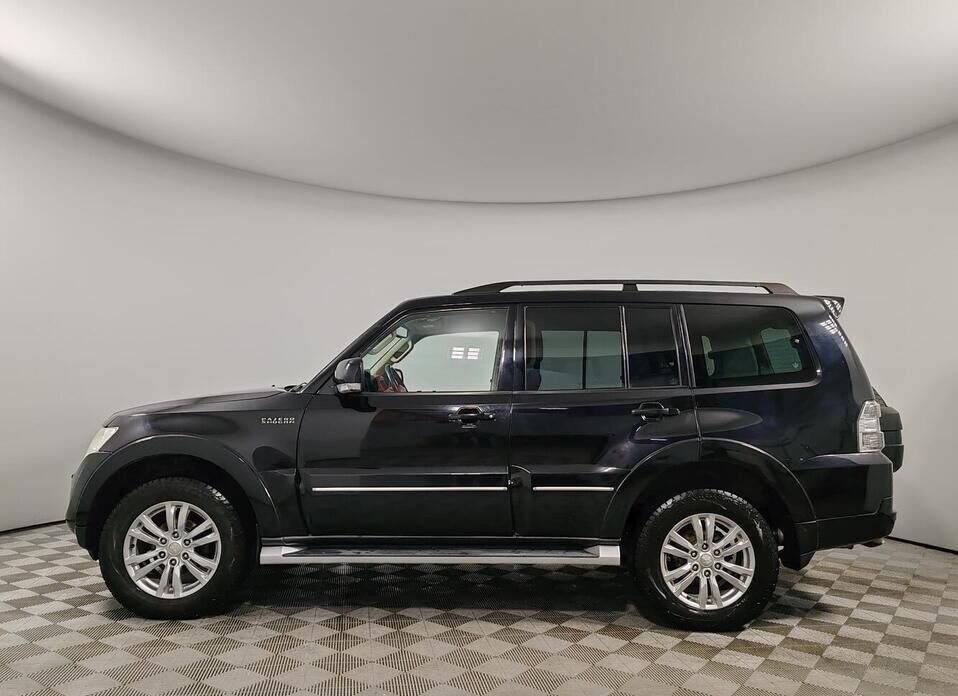 Mitsubishi Pajero, IV Рестайлинг 1 3.0 AT (178 л.с.) 4WD