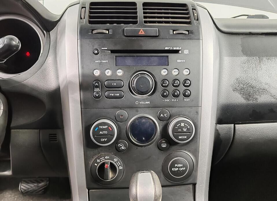 Suzuki Grand Vitara, III Рестайлинг 2.4 AT (169 л.с.)