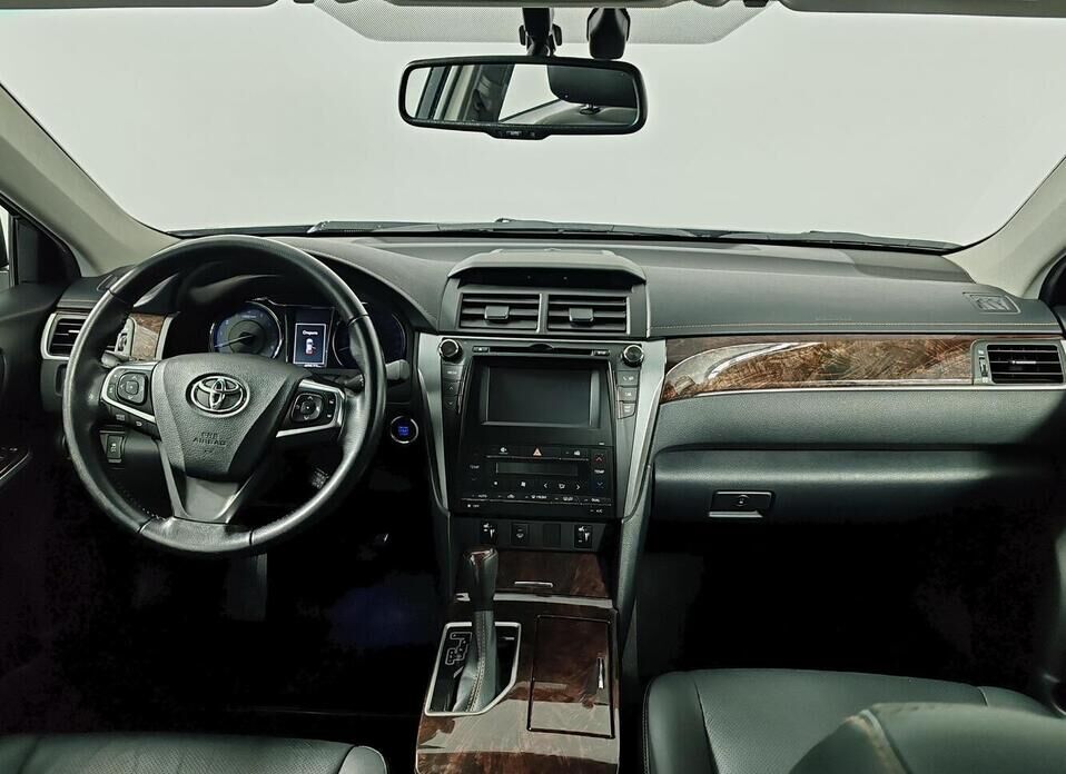 Toyota Camry, VII (XV50) Рестайлинг 2.5 AT (181 л.с.)
