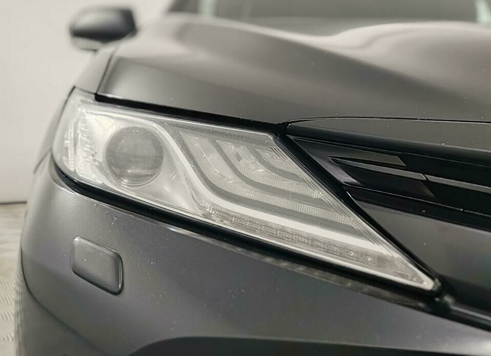 Toyota Camry 3.5 AT (249 л.с.)