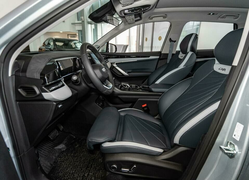 Geely Atlas 2.0 AT (200 л.с.) 4WD