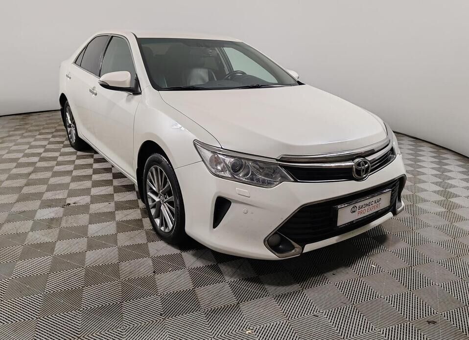 Toyota Camry, VII (XV50) Рестайлинг 2.5 AT (181 л.с.)