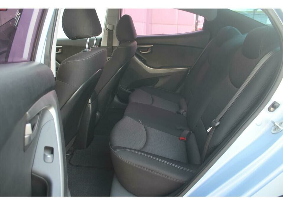 Hyundai Avante 1.6 AT (140 л.с.)