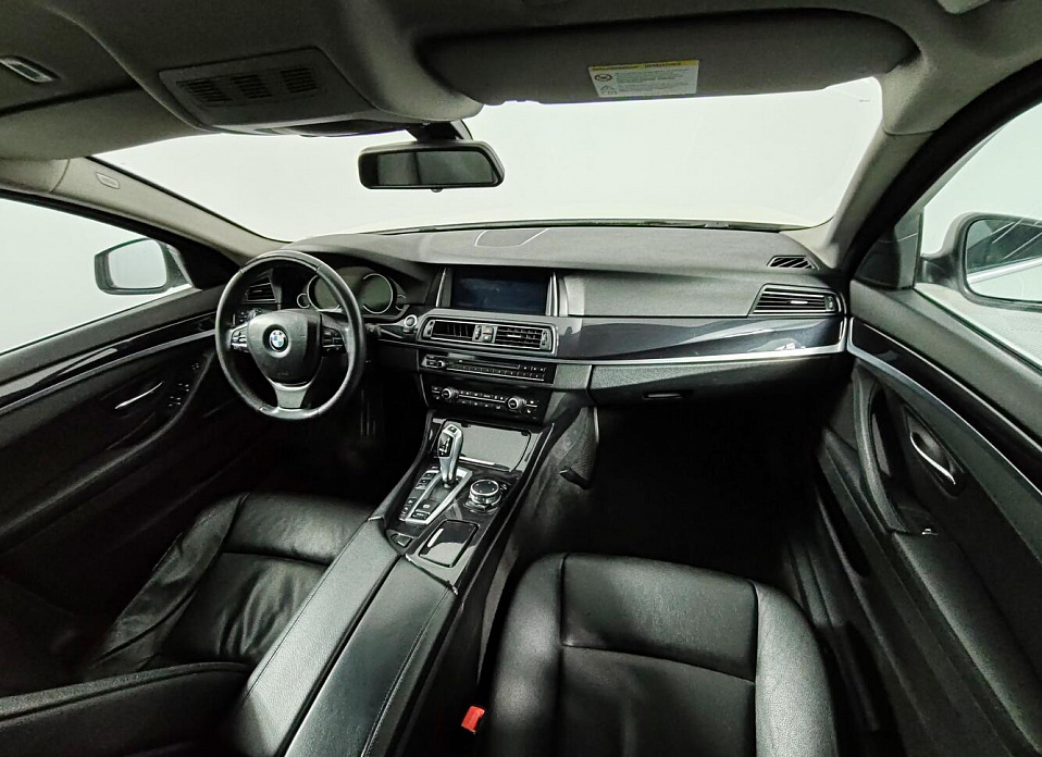 BMW 5 серии, VI (F10/F11/F07) 525d xDrive 2.0d AT (218 л.с.) 4WD