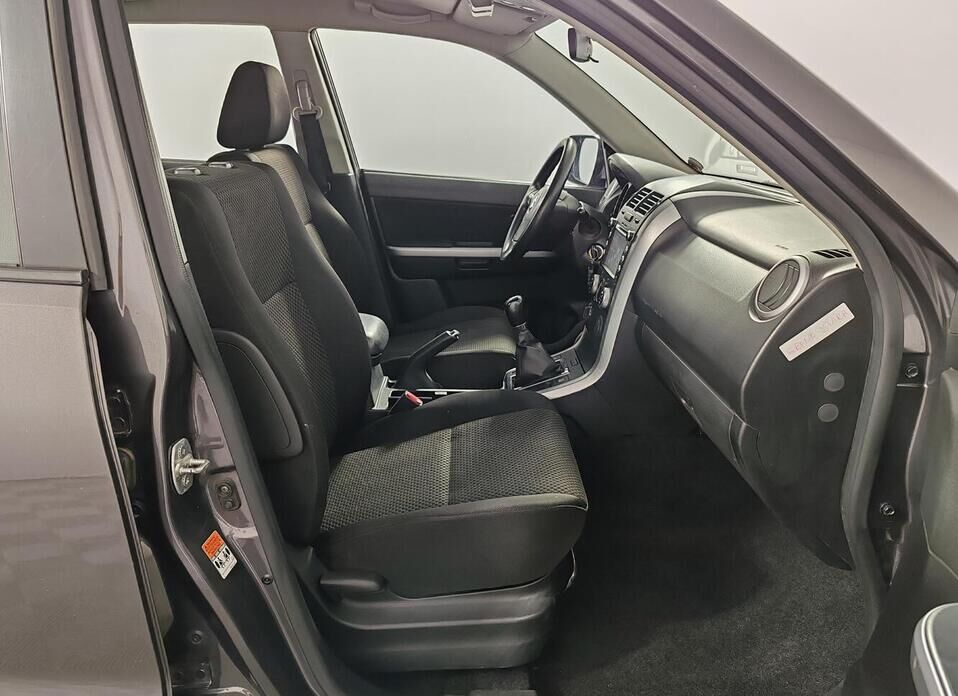 Suzuki Grand Vitara, II Рестайлинг 2.0 MT (140 л.с.) 4WD