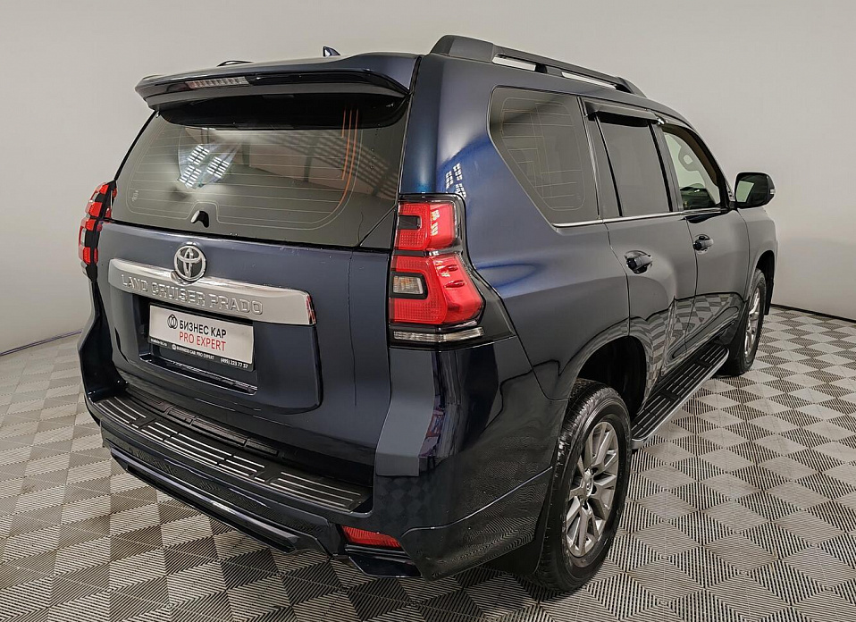 Toyota Land Cruiser Prado, 150 Series Рестайлинг 2 2.8d AT (177 л.с.) 4WD